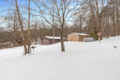 Exterior - 29941 Blosser Rd, Logan, OH 43138 photo 6 of 7