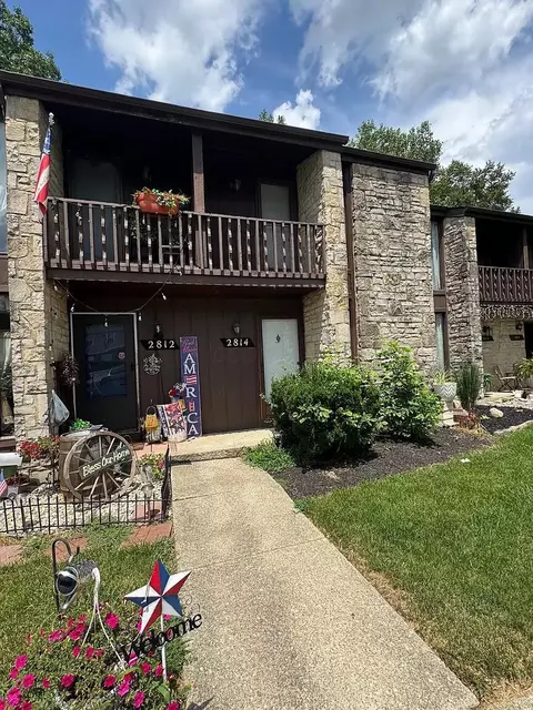 2814 Stonehenge Dr, Columbus, OH 43224