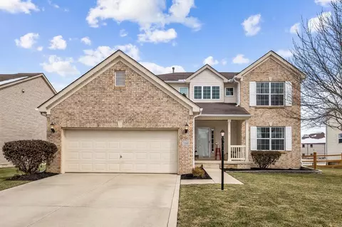 161 Chestnut Estates Dr, Commercial Point, OH 43116