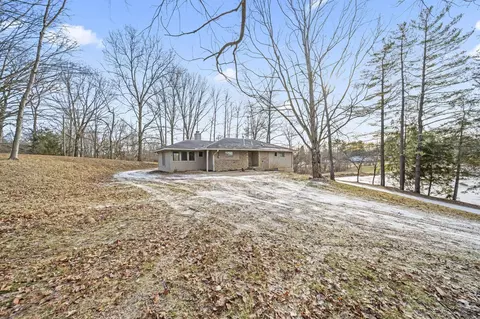 2696 Silver St, Granville, OH 43023