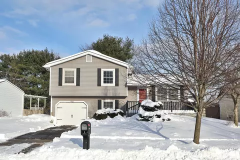1006 Discovery Dr, Columbus, OH 43085