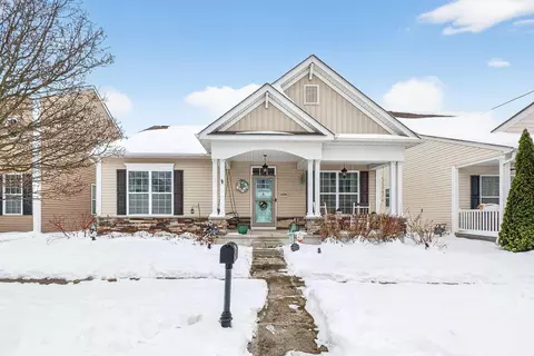 5688 Stearns Rd, Dublin, OH 43016