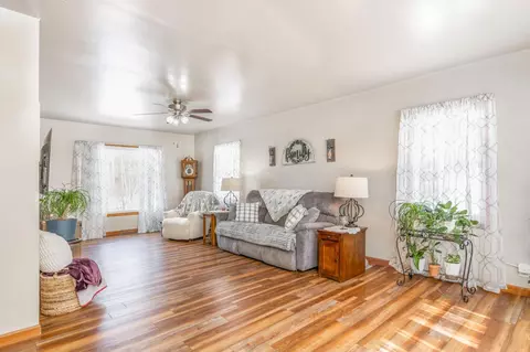 Living - 7618 Stout Rd, Circleville, OH 43113 photo 1 of 1