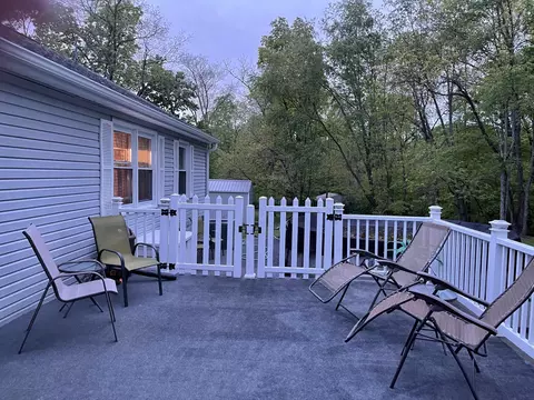 Exterior - 7618 Stout Rd, Circleville, OH 43113 photo 7 of 9