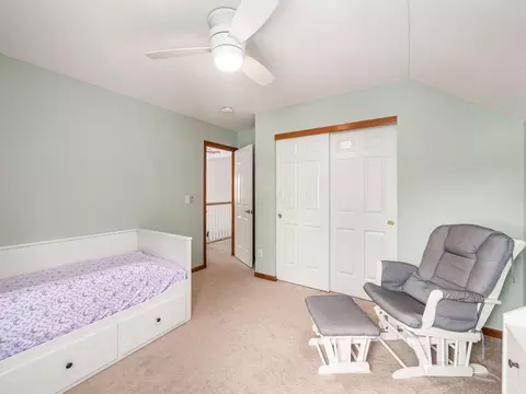 Bedroom - 974 Wake Dr, Westerville, OH 43082 photo 7 of 10