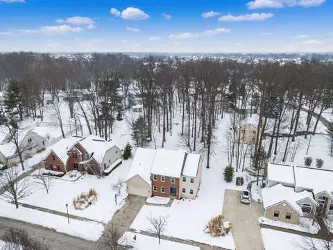 View/Area - 974 Wake Dr, Westerville, OH 43082 photo 4 of 10