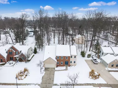 View/Area - 974 Wake Dr, Westerville, OH 43082 photo 2 of 10