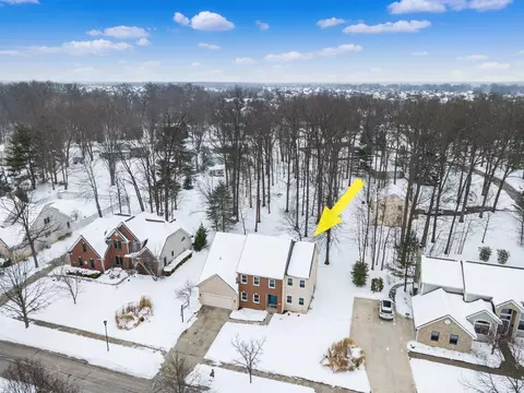 View/Area - 974 Wake Dr, Westerville, OH 43082 photo 3 of 10
