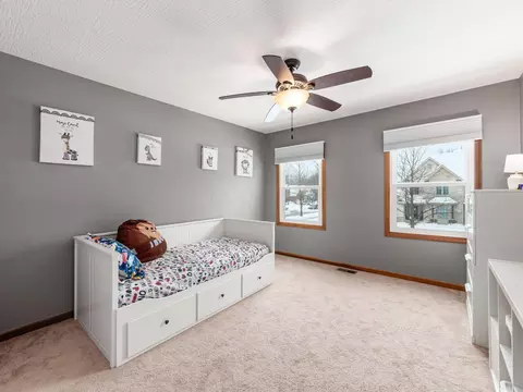 Bedroom - 974 Wake Dr, Westerville, OH 43082 photo 5 of 10