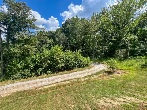 603 Fairgreens Rd, Jackson, OH 45640 photo 9