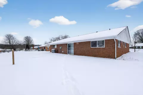 612 E Schrock Rd, Westerville, OH 43081