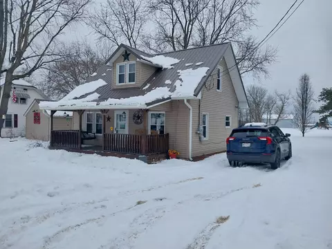 12224 Petersburg Rd, Hillsboro, OH 45133