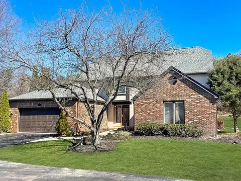 5825 Bastille Pl #69, Columbus, OH 43213