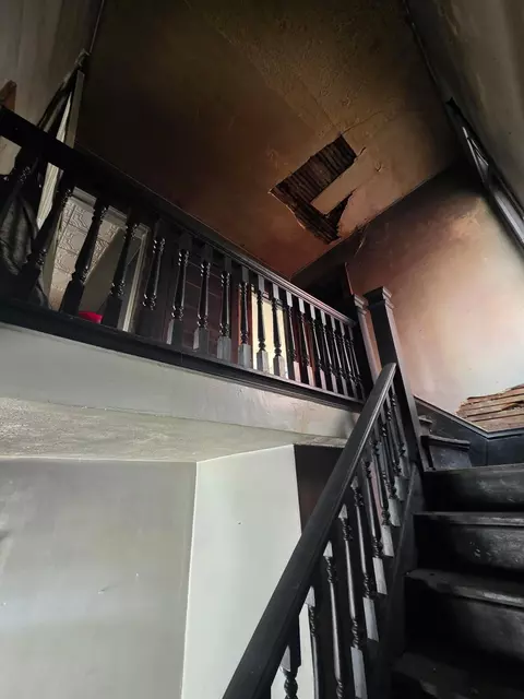 Entry Way - 1161 Spring Ave NE, Canton, OH 44704 photo 4 of 6