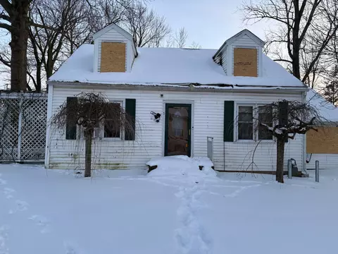 5 W Taylor St, Ashley, OH 43003