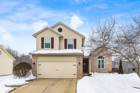 411 Broadview Ct, Pataskala, OH 43062