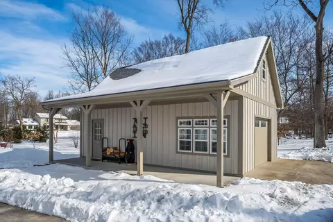 Exterior - 8176 Kennedy Rd, Blacklick, OH 43004 photo 2 of 21