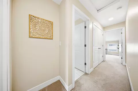 Entry Way - 161 E 4th Ave, Columbus, OH 43201 photo 4 of 5