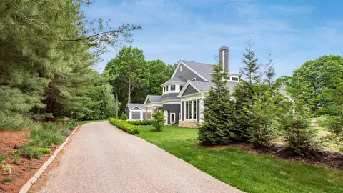440 Dorrence Rd, Granville, OH 43023