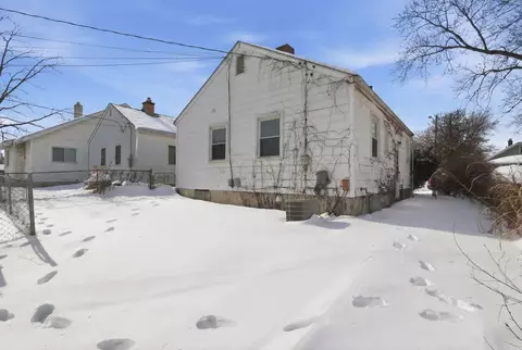 Exterior - 822 S Ruby Ave, Columbus, OH 43227 photo 12 of 13
