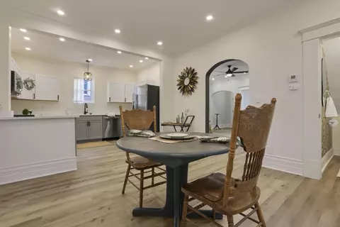 Dining - 233 E 6th Ave, Lancaster, OH 43130 photo 1 of 1