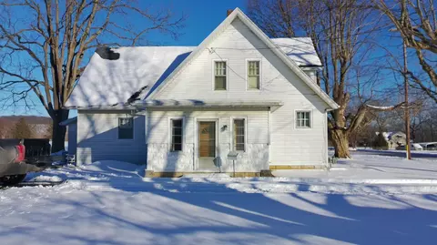 116 Dry Creek Rd, Newark, OH 43055