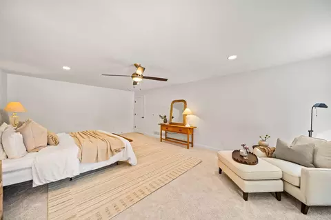 Bedroom - 5195 River Forest Rd, Dublin, OH 43017 photo 3 of 14