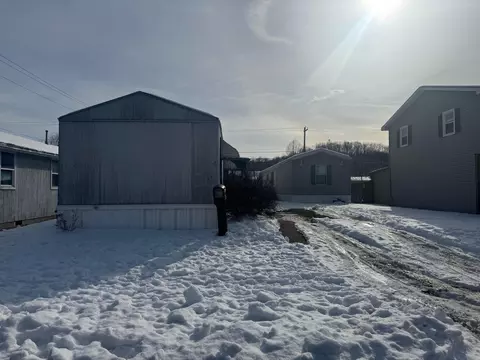 281 W Washington St, Nelsonville, OH 45764