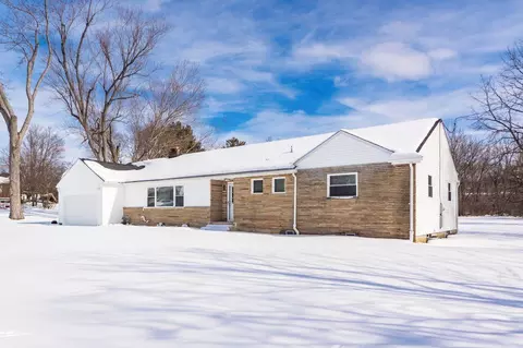 6 Edgewood Blvd, Mount Vernon, OH 43050