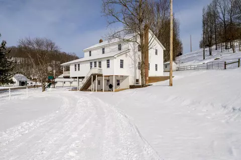 2265 Patriot Rd, Patriot, OH 45658