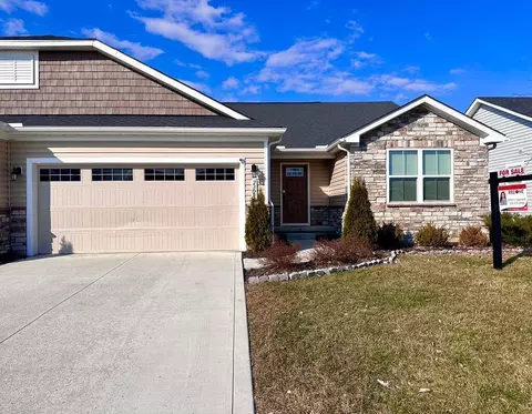2321 Mcclouds Sq, Marysville, OH 43040