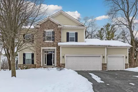 5317 Adventure Dr, Dublin, OH 43017