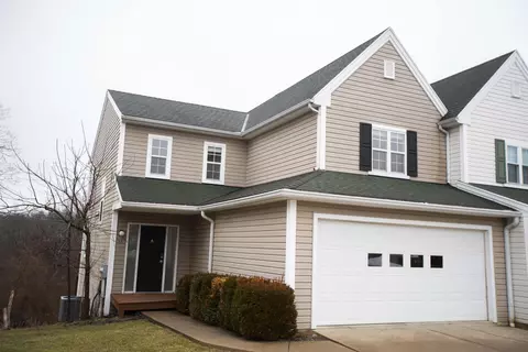55 Westfield Pl, Athens, OH 45701