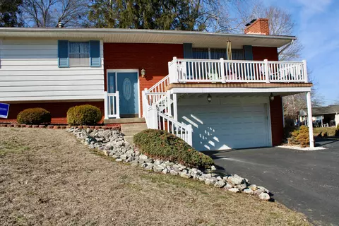 1295 Randall Ct, Chillicothe, OH 45601