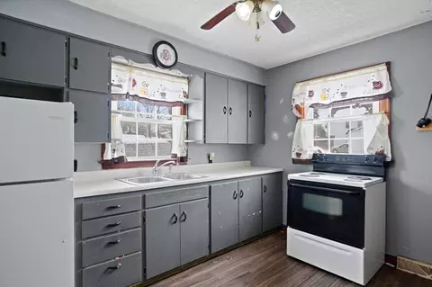863 Congress St, Marion, OH 43302