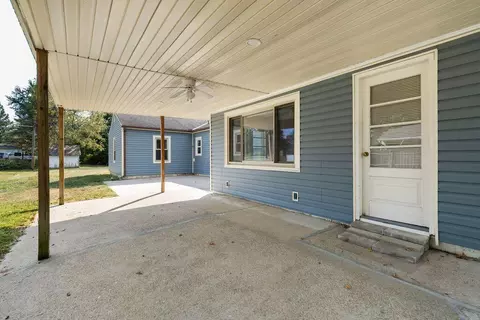127 Collins Ct, Circleville, OH 43113 photo 9