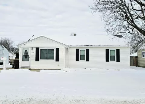 438 Warren Ave, Washington Court House, OH 43160