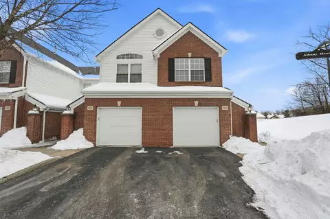4928 Albany Mdw, Westerville, OH 43081