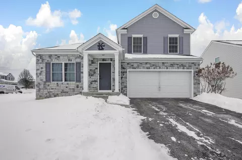 2434 Running Brook Ave, Lancaster, OH 43130