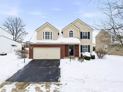 5451 Country Meadow Ct, Westerville, OH 43082