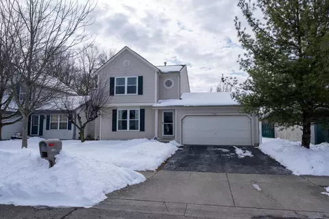 2361 Sunladen Dr, Grove City, OH 43123