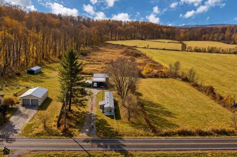 65 Jerusalem Rd SE, Bremen, OH 43107