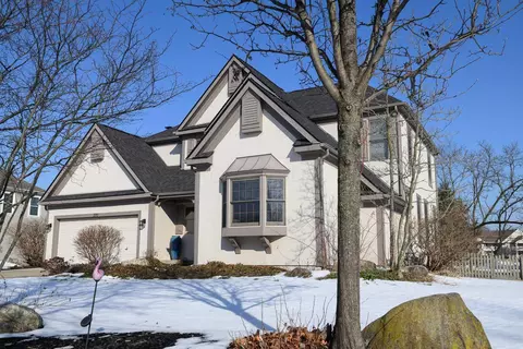 370 Beecher Rd, Gahanna, OH 43230