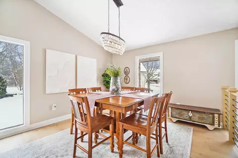 Dining - 4977 Dunkerrin Ct, Dublin, OH 43017 photo 3 of 5