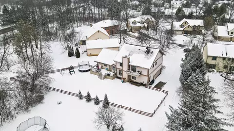 View/Area - 4977 Dunkerrin Ct, Dublin, OH 43017 photo 3 of 4