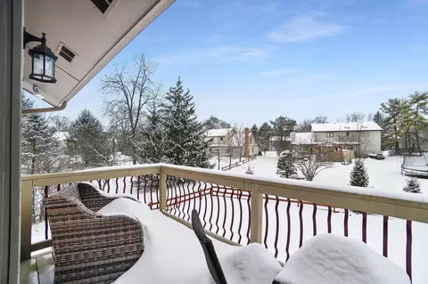 Exterior - 4977 Dunkerrin Ct, Dublin, OH 43017 photo 2 of 16