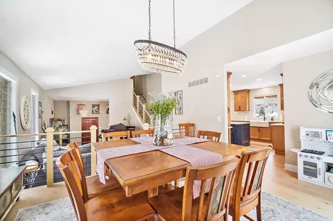 Dining - 4977 Dunkerrin Ct, Dublin, OH 43017 photo 5 of 5