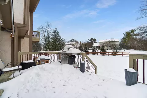 Exterior - 4977 Dunkerrin Ct, Dublin, OH 43017 photo 7 of 16