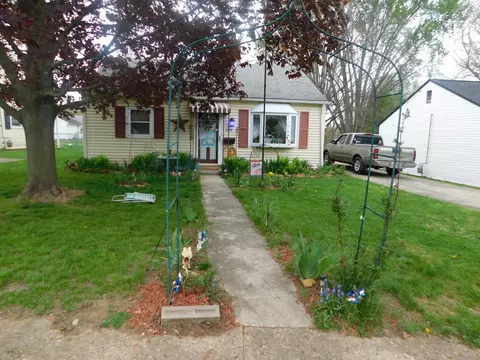 729 Pennsylvania Ave, Lancaster, OH 43130
