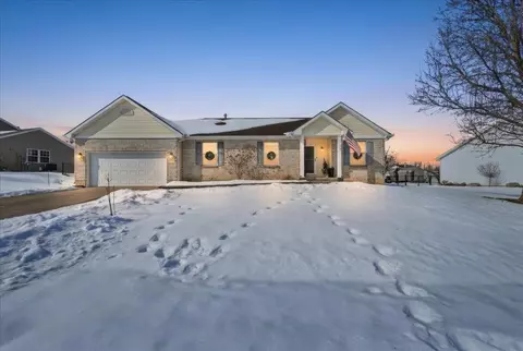 922 E High St, Eaton, OH 45320